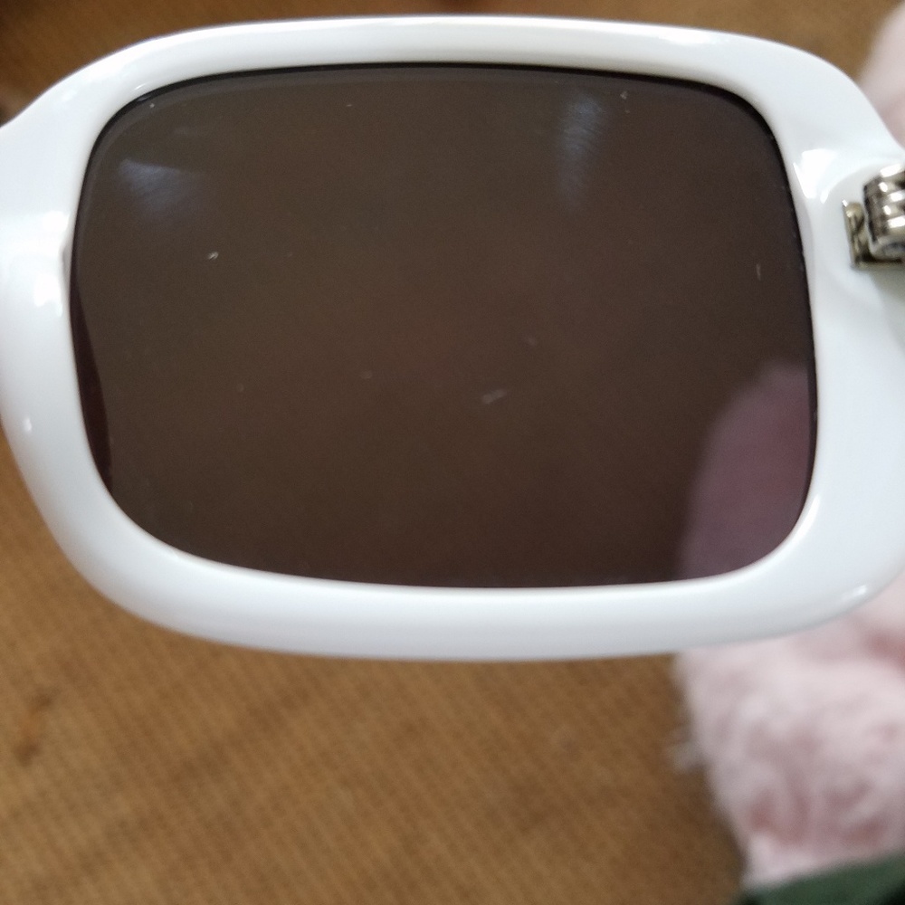 Sale! Quayxkylie 20's sunniessolddd - Picture 3 of 8